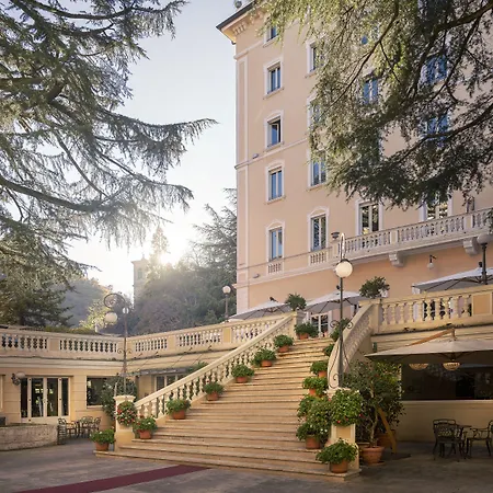 Hotel Helvetia Thermal Spa 4S-2